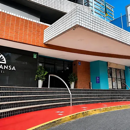 Hosts Br - Flat Vista Mar No Meireles Apartamento
